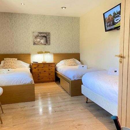 Lake District Romantic Get Away In 1 Acre Gardens Off M6 Penrith Exterior photo