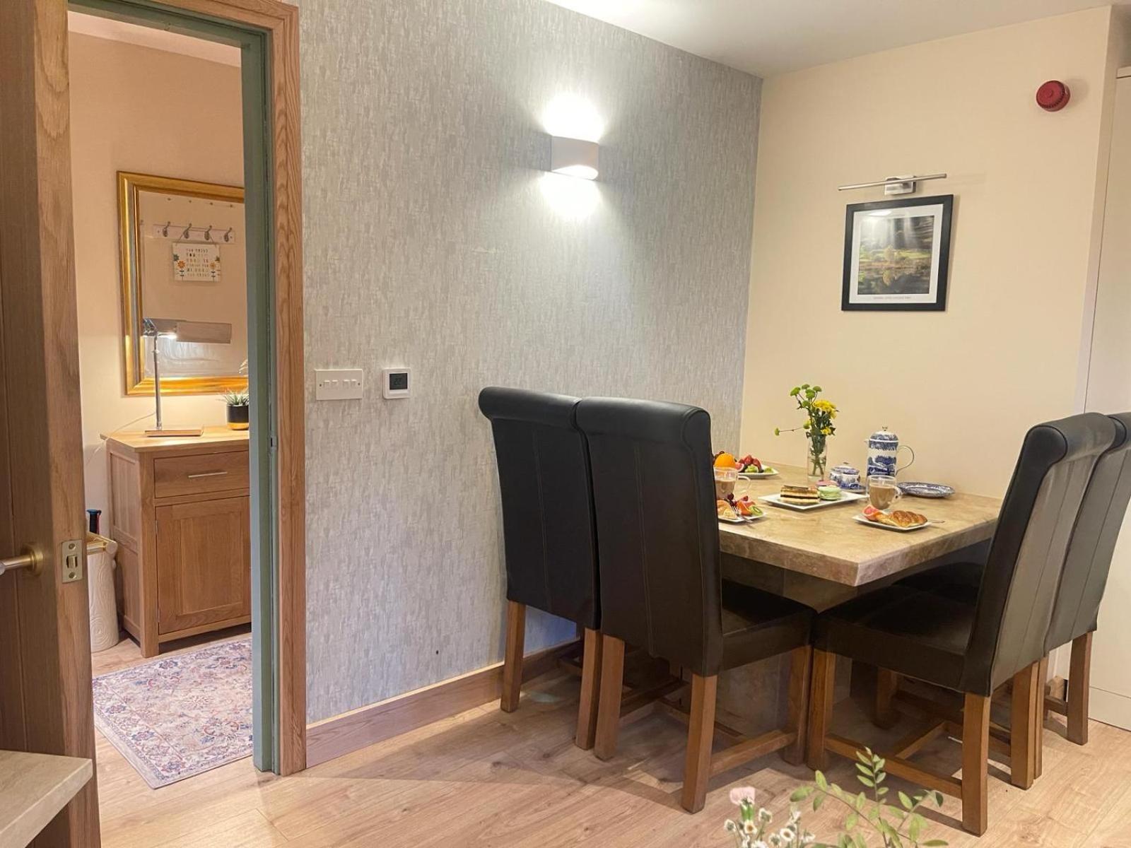 Lake District Romantic Get Away In 1 Acre Gardens Off M6 Penrith Exterior photo